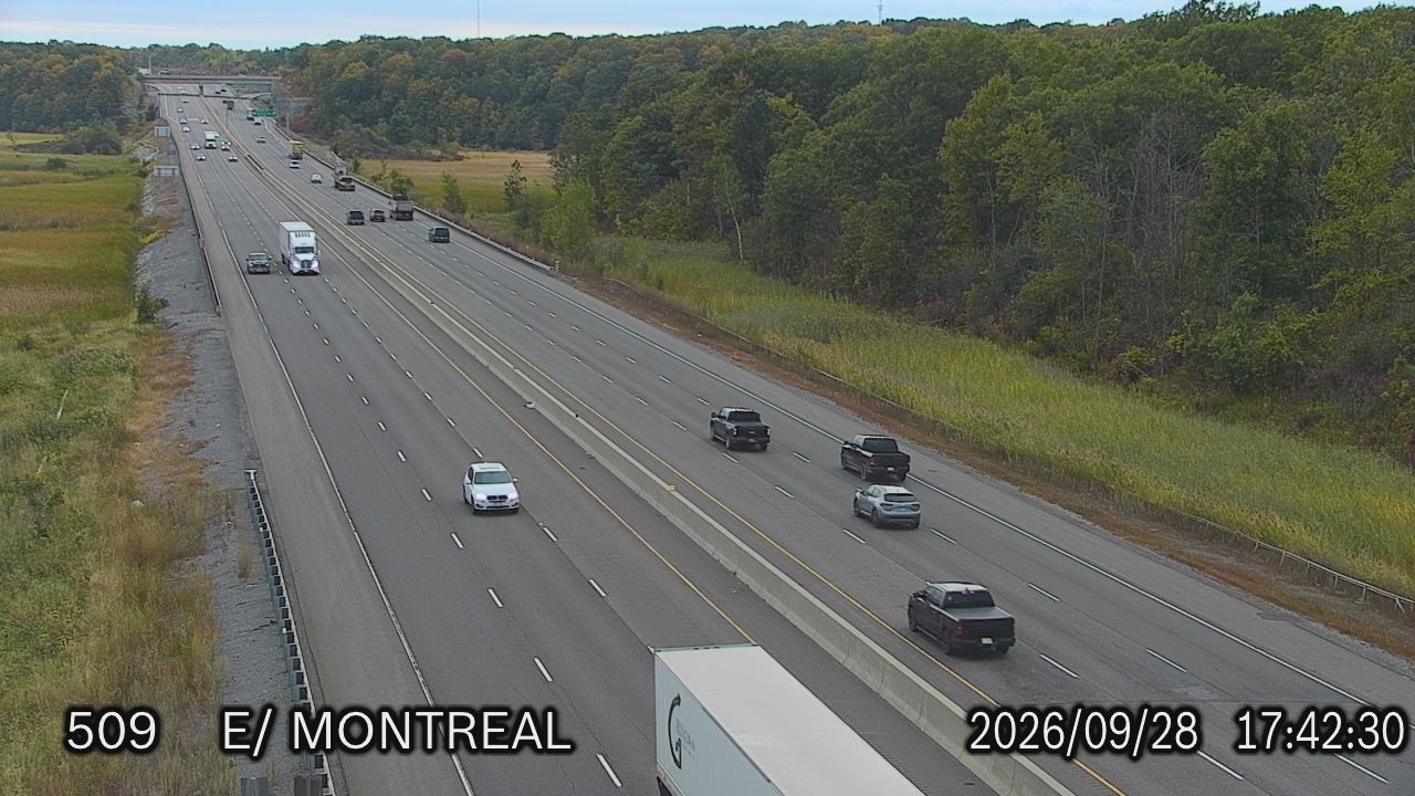 Highway 401 � East of Montreal Street